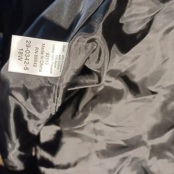 Woman Within Relaxed Fit Minimalist Car Coat Buttons Black WMs Plus Size 18W - Picture 8 of 10